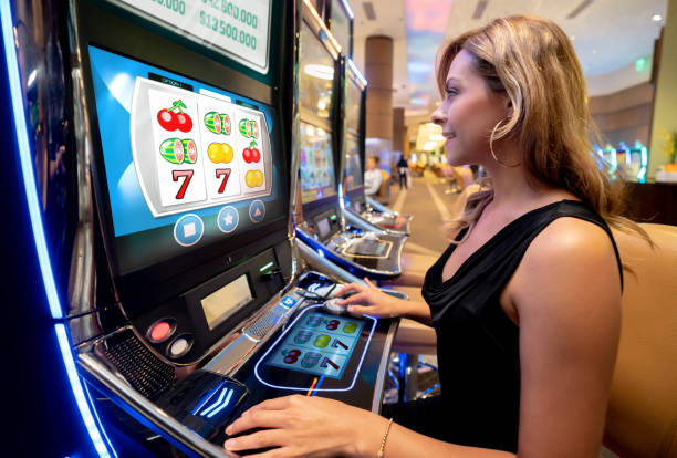 Bikini Paradise slot game interface on cinta togel mobile app